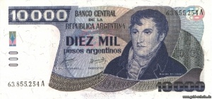 ArgentinienP-0319a,10.000 Pesos Argentinos,Vs.jpg