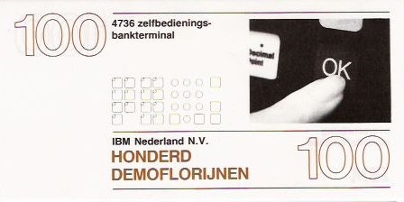 Datei:IBM 8 100 vs.jpg