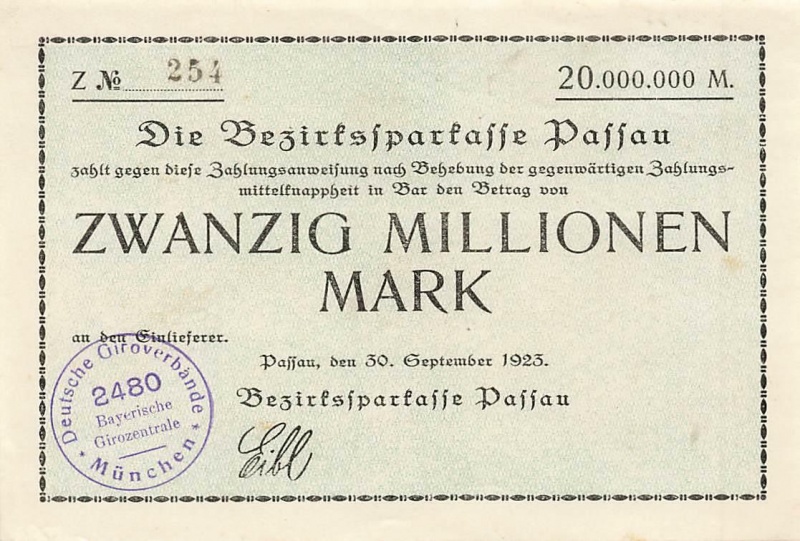 Datei:Passau Bezirkssparkasse 2.jpg