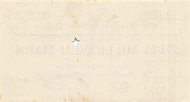 Datei:Passau Bezirkssparkasse 8h.jpg