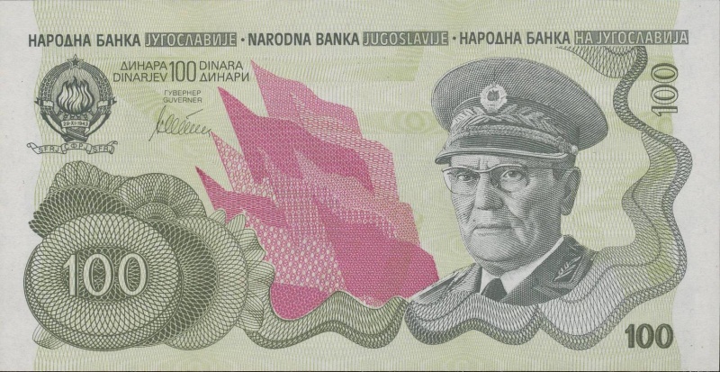 Datei:Essay Jug 2 100 vs.jpg