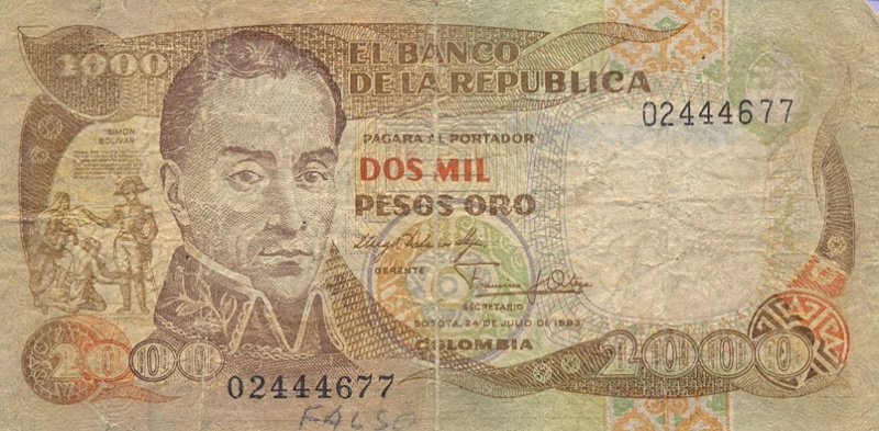 Datei:Columbia P430F 2000 Pesos Oro Vs.jpg