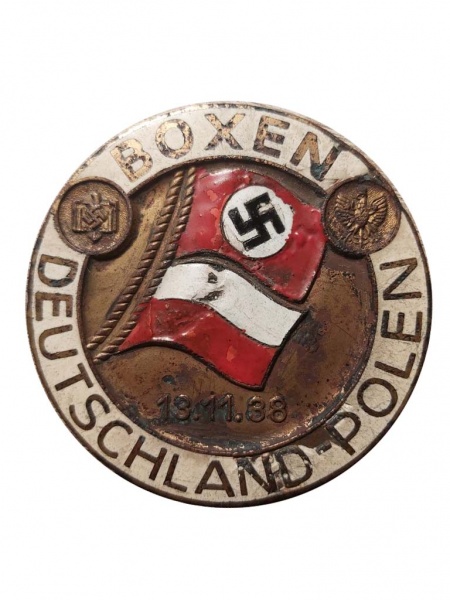 Datei:1938-Boxen-Plakette-FREI.jpg